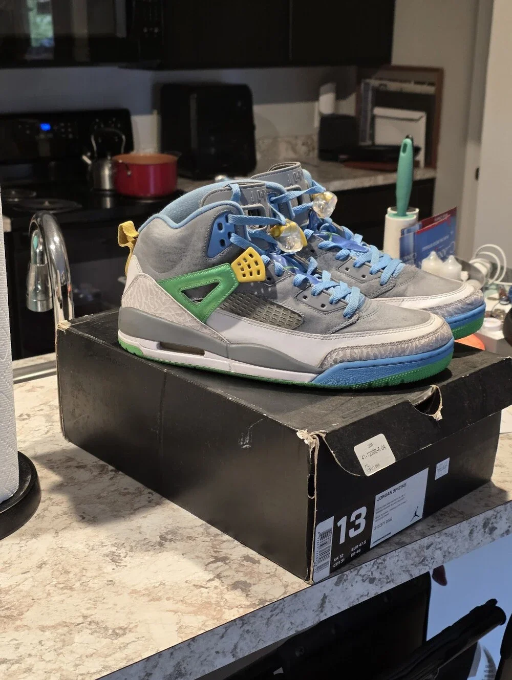 Jordan Spizike (Easter Editon) Mens Size 13